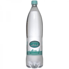 Вода Серафимов Дар 1.5л, с газом, пластик